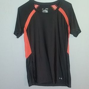 Womens under armour top size medium